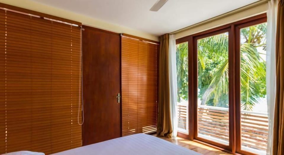 Deluxe Double Or Twin Room , Sea View | Premium bedding, minibar, in-room safe, desk