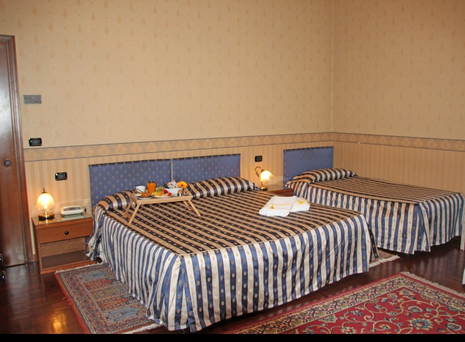 Minibar, in-room safe, desk, soundproofing