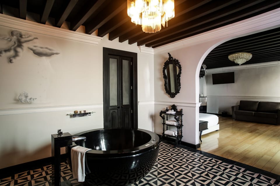 Imperial Suite, 1 King Bed  | Minibar, in-room safe, iron/ironing board (on request), WiFi (free)