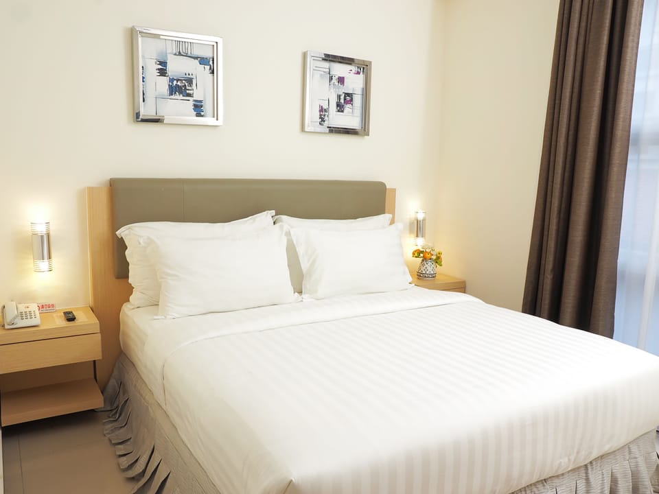 Superior Room | In-room safe, desk, iron/ironing board, free WiFi