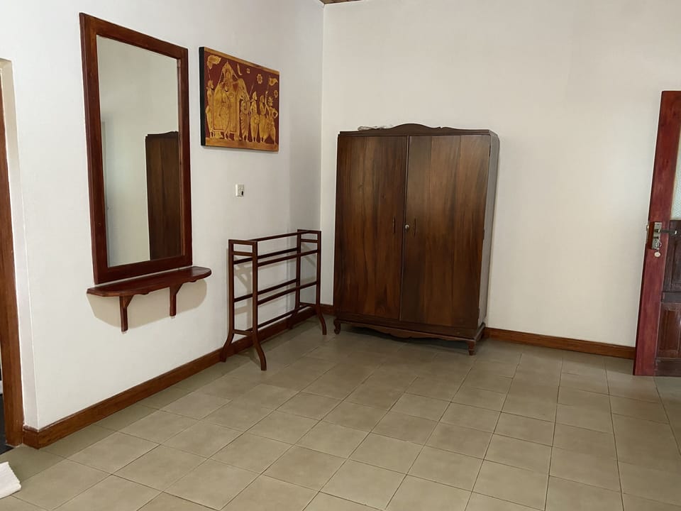 Comfort Double Room, 1 Bedroom | Desk, laptop workspace, iron/ironing board, free WiFi