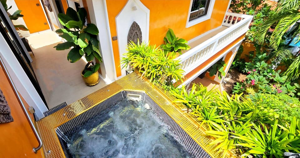 Outdoor treatment areas, Turkish bath, body treatments, hydrotherapy