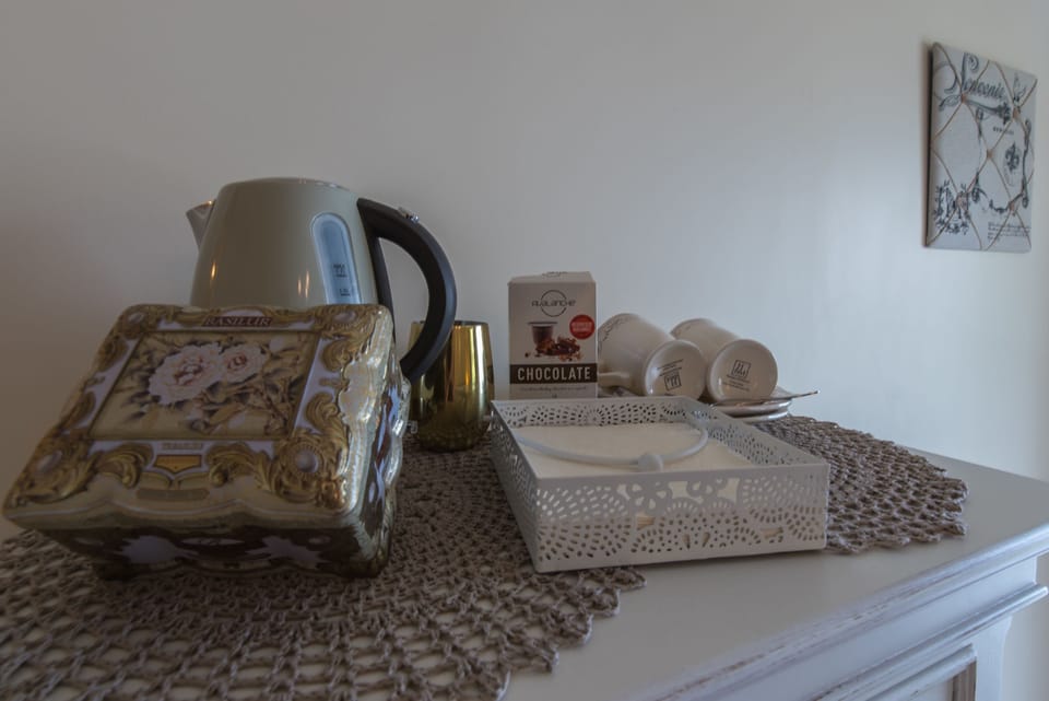 Panoramic Suite, 1 Queen Bed, Ensuite (Suite 3) | Premium bedding, Select Comfort beds, minibar, soundproofing