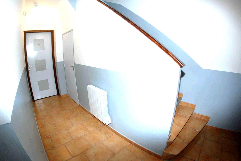Apartment, 1 Bedroom, Non Smoking, Kitchenette | Individually furnished, blackout drapes, soundproofing, free WiFi
