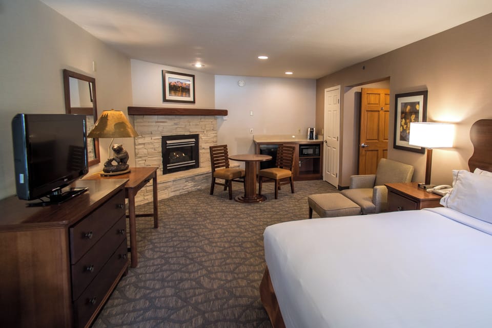 Premium bedding, down comforters, pillowtop beds, in-room safe
