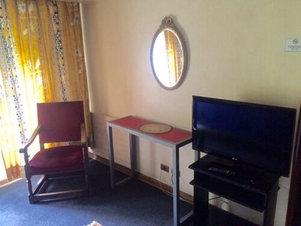 Double Room, 2 Twin Beds | View from room