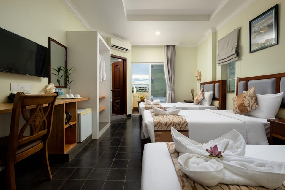 Deluxe Triple City View Balcony | Premium bedding, memory foam beds, minibar, in-room safe
