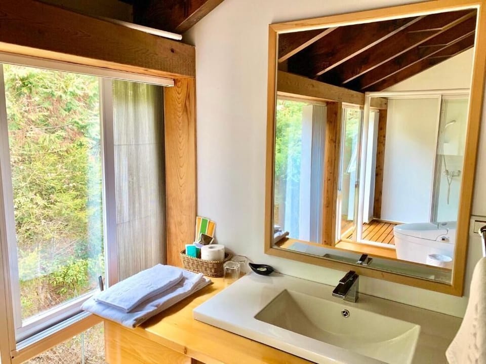 Gallery House | Bathroom sink