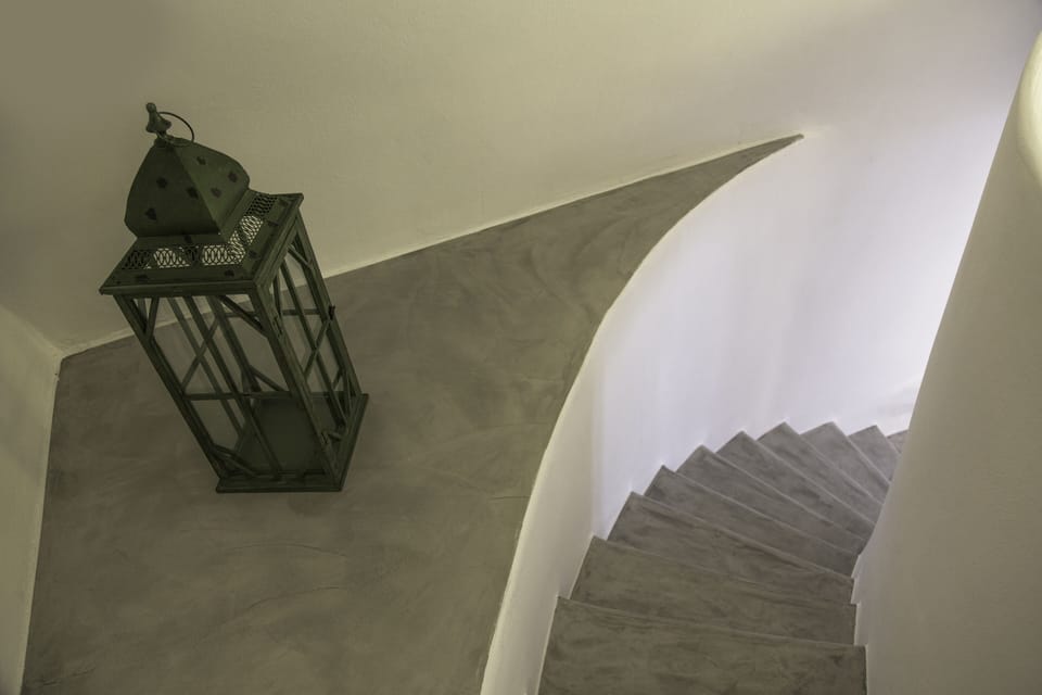 Suite (Canava) | Premium bedding, iron/ironing board, free WiFi