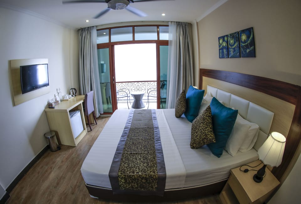 Deluxe Triple Room with Pool view | 1 bedroom, premium bedding, minibar, in-room safe
