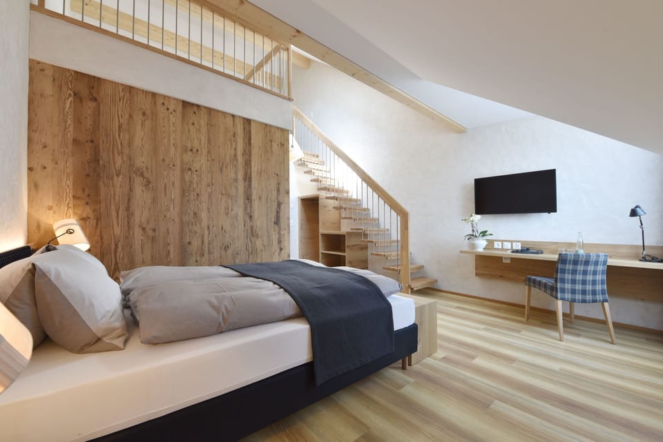 Family Quadruple Room, Multiple Beds | Hypo-allergenic bedding, desk, laptop workspace, soundproofing