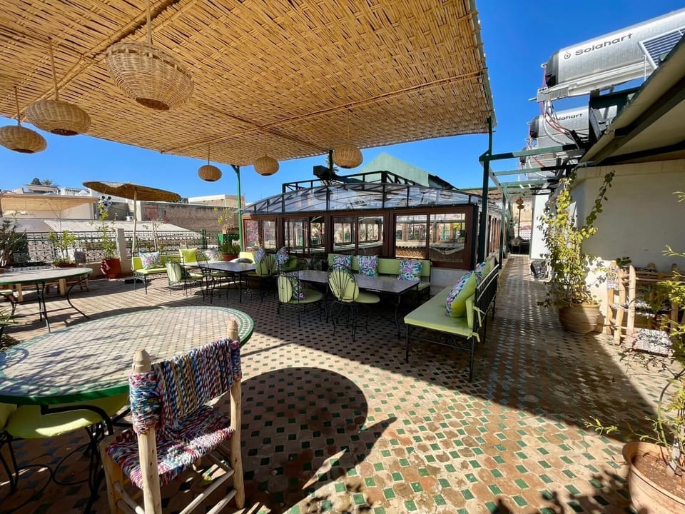 RIAD DAR LAURA Bed and Breakfast in Fes