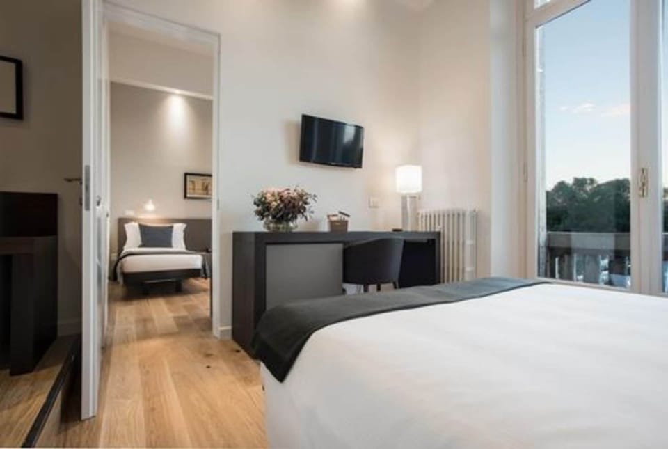 Apartment, 1 Bedroom | In-room safe, desk, blackout drapes, free WiFi