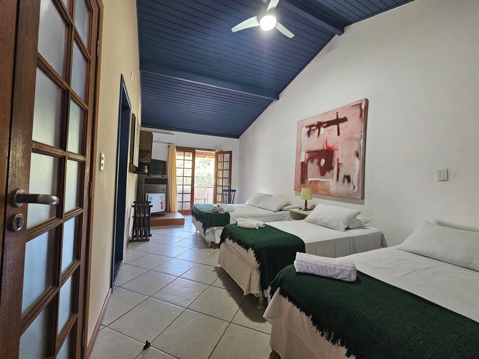 Family Studio Suite, Multiple Beds, Lanai, Mountain View | Minibar, in-room safe, soundproofing, free WiFi