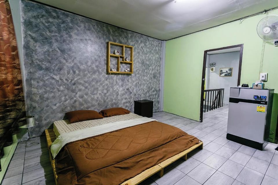 Double Room | Desk, free WiFi