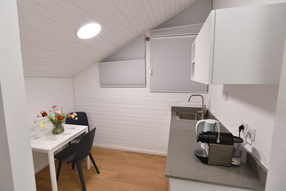 Studio | In-room dining