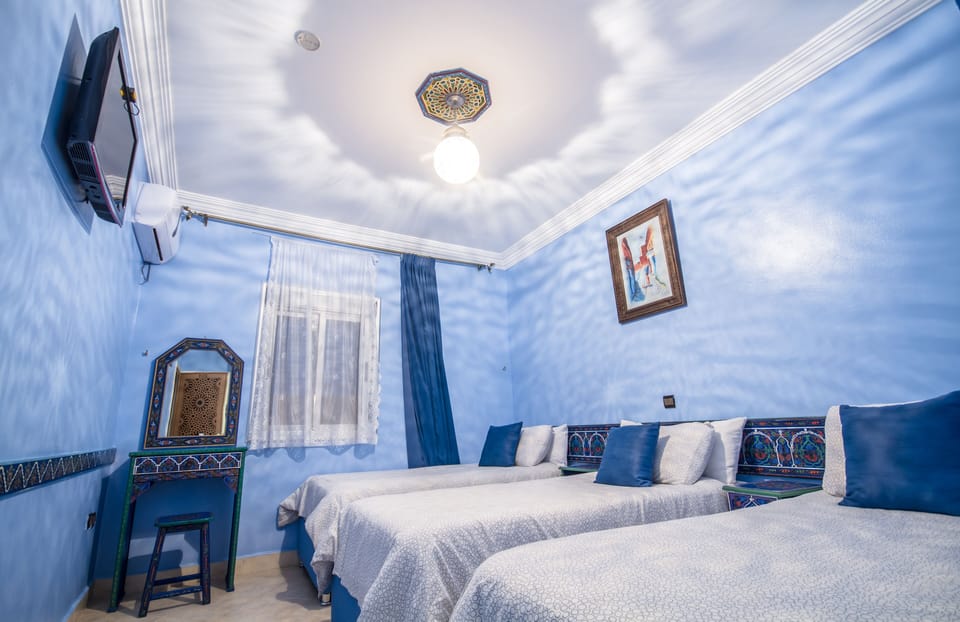Standard Triple Room | In-room safe, desk, blackout drapes, free WiFi