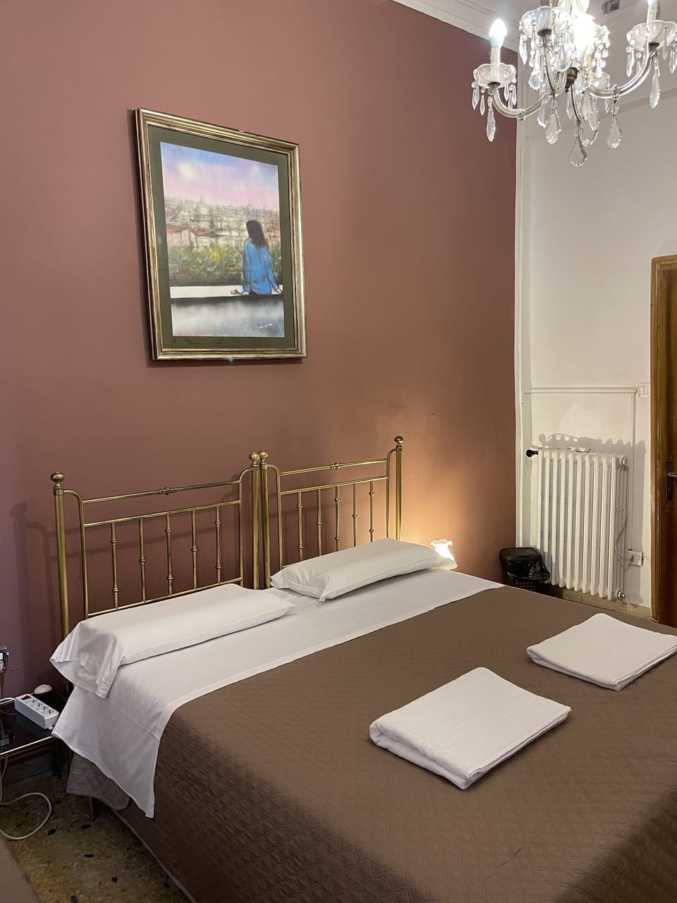 Basic Room, 1 Bedroom, Non Smoking, Shared Bathroom | Individually furnished, soundproofing, iron/ironing board, free WiFi