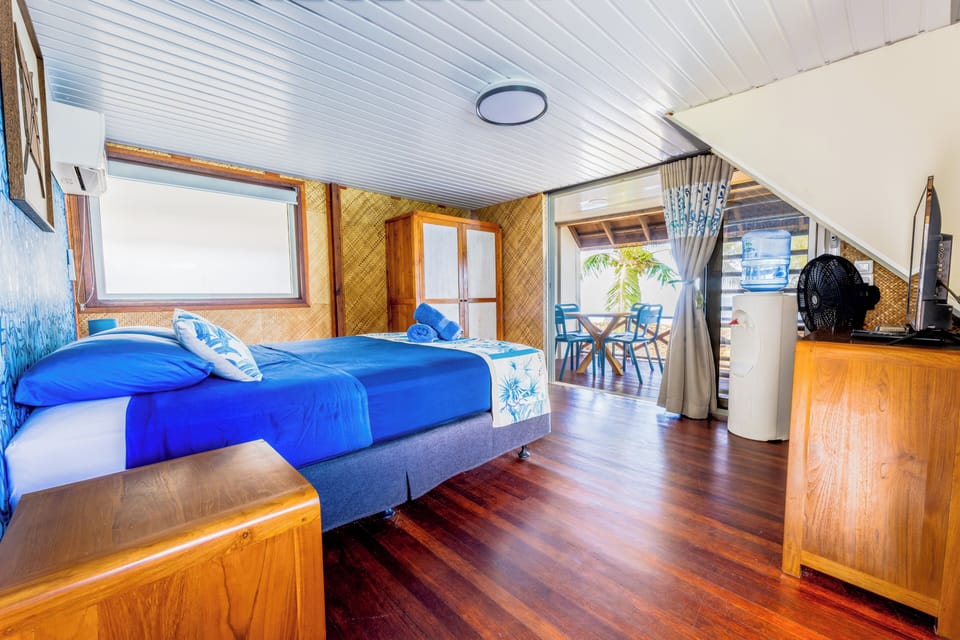 Bungalow, Lagoon View, Beachside (Aito) | 1 bedroom, premium bedding, Select Comfort beds, blackout drapes