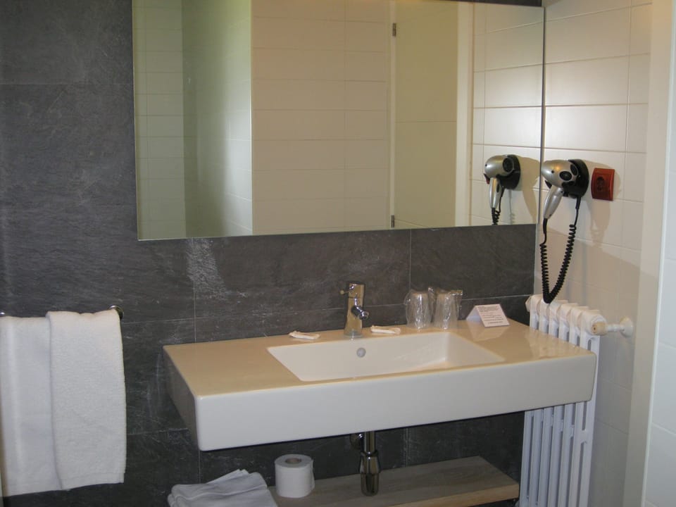 Free toiletries, hair dryer, towels
