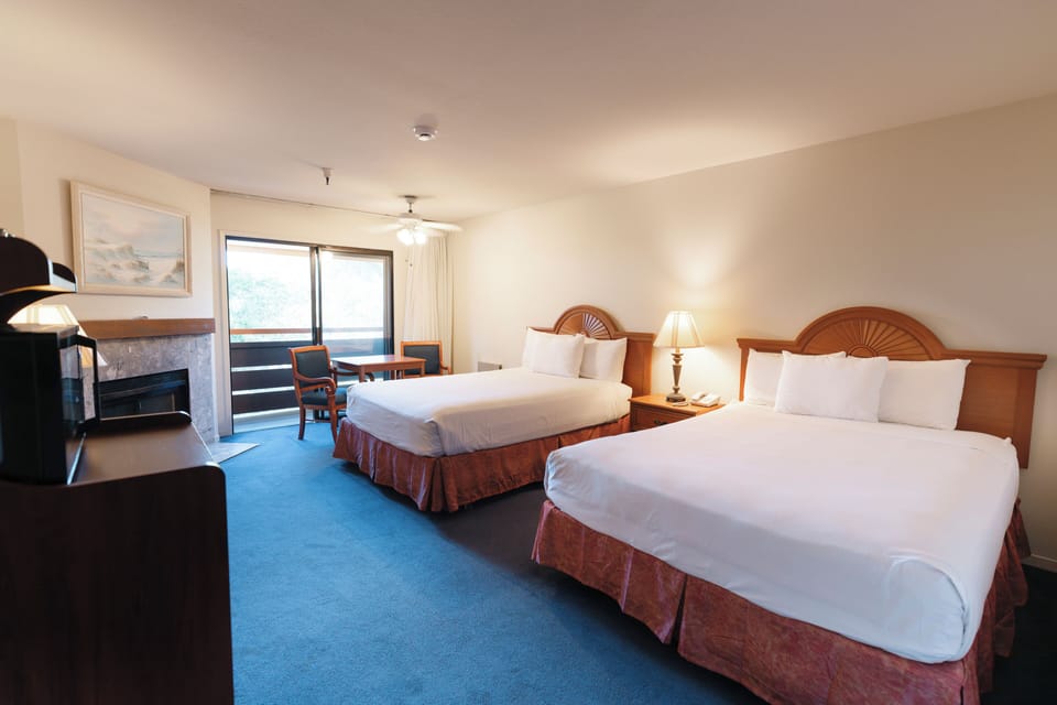 Deluxe Room, 2 Queen Beds, Fireplace | Blackout drapes, WiFi, bed sheets