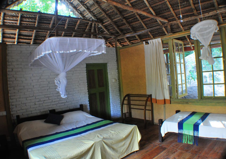 Family Cottage | In-room safe, free WiFi, bed sheets