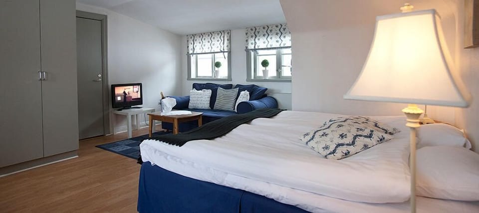 Double Room | Desk, WiFi (free)