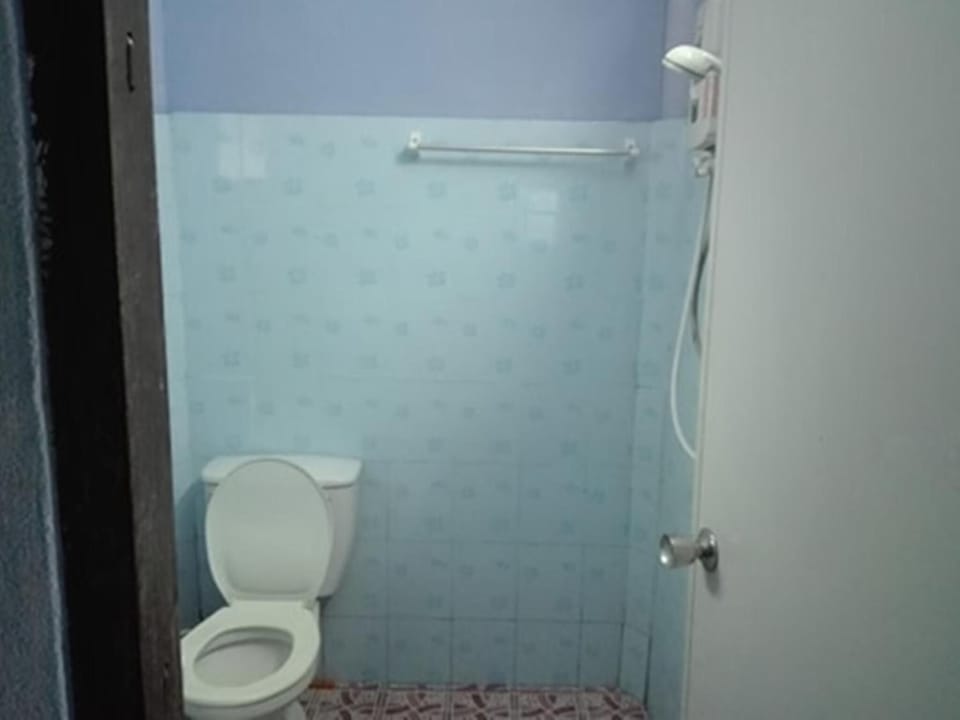 Mr Jan Guest House Bed and Breakfast in Thailand
