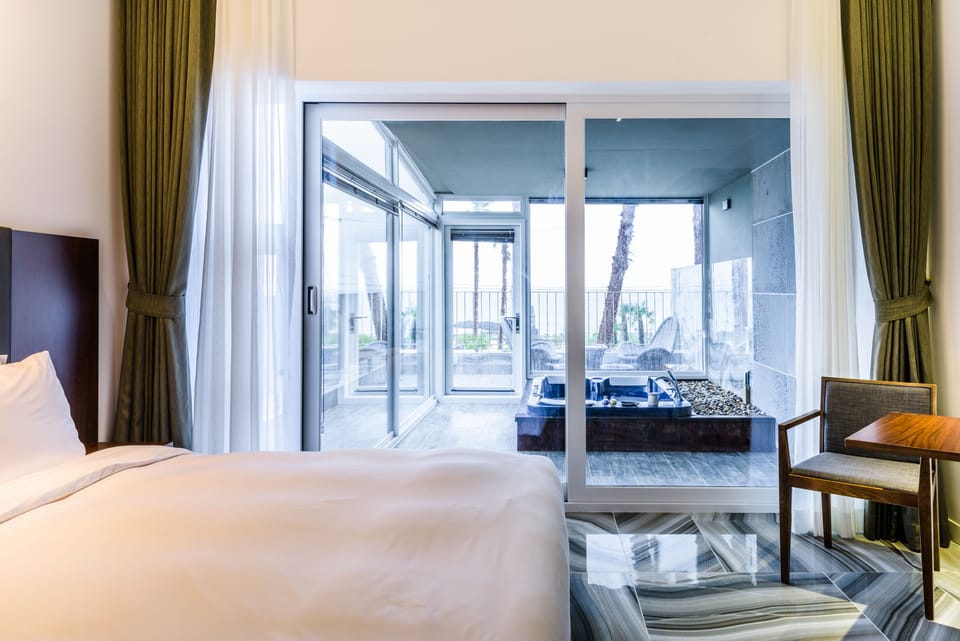 In-room safe, desk, blackout drapes, soundproofing