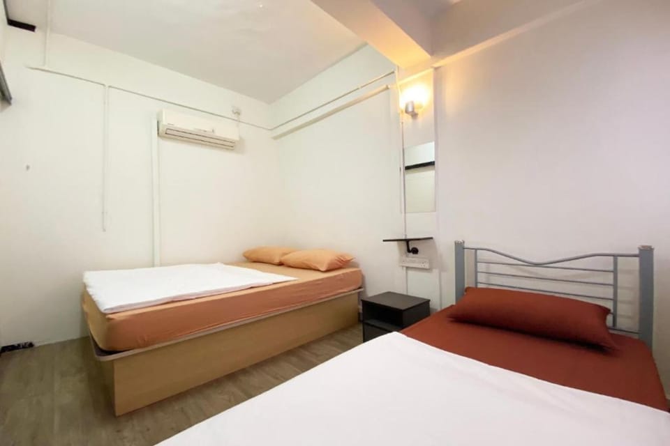 Economy Triple Room | Free WiFi, bed sheets