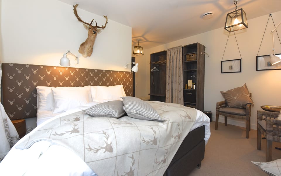 Romantic Double Room, 1 Bedroom, Hill View | Premium bedding, minibar, in-room safe, iron/ironing board (on request)
