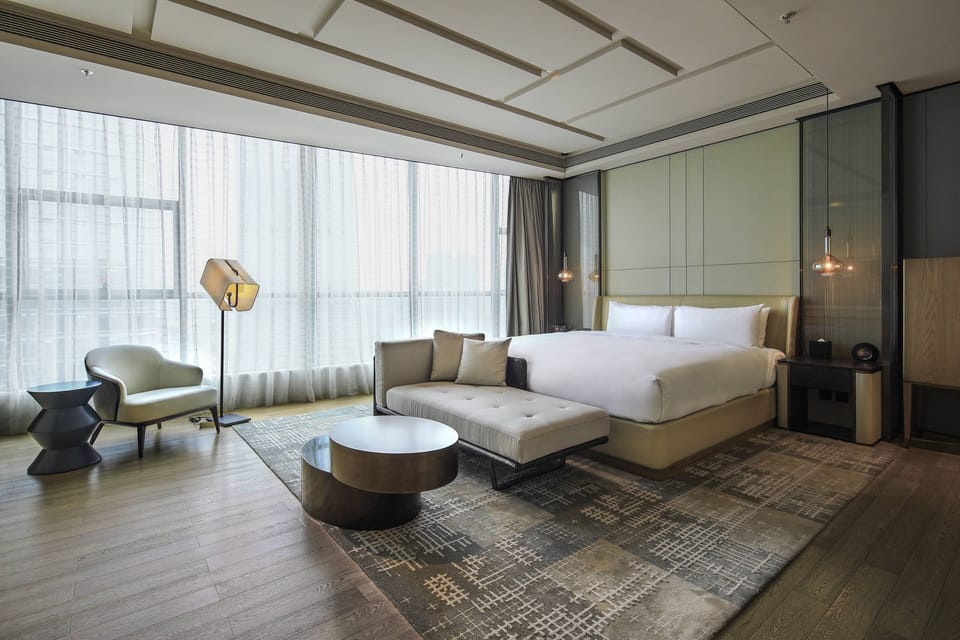 Presidential Suite | Premium bedding, down comforters, minibar, in-room safe