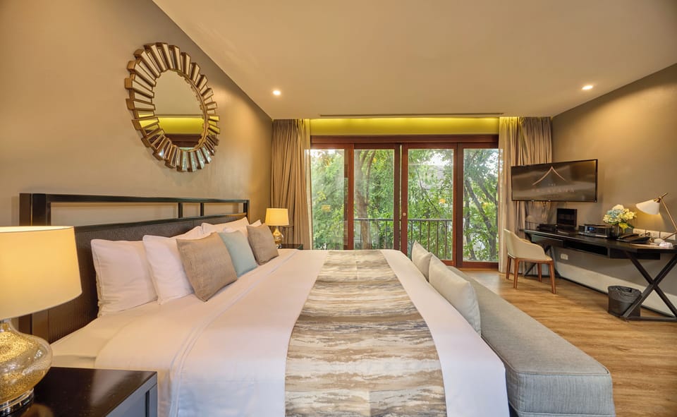 Seaview 3 Bedroom Pool Villa - The Palayana Pavilion | In-room safe, desk, laptop workspace, blackout drapes