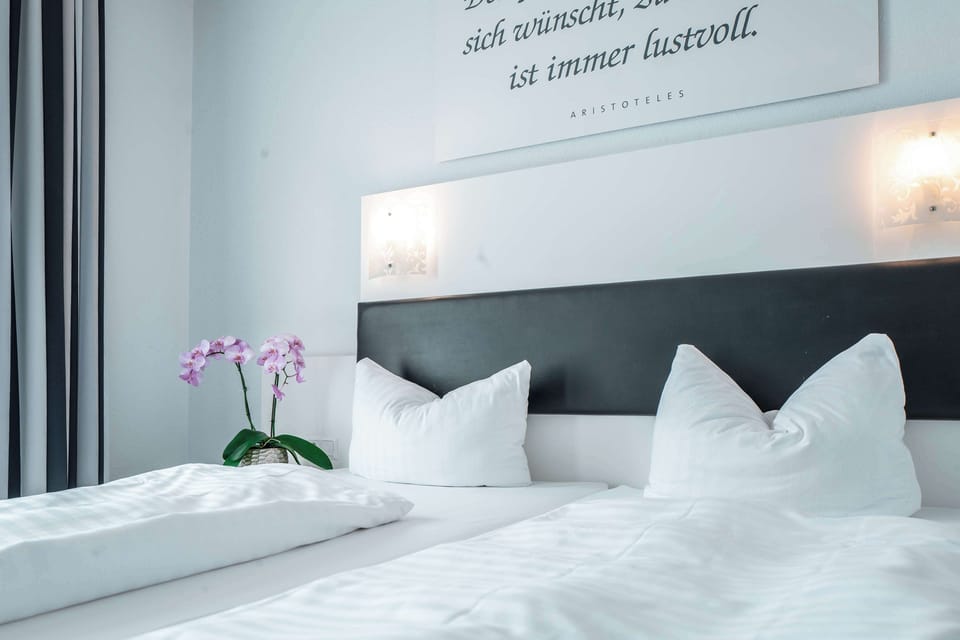 Standard Room, 1 Double Bed, Balcony | Individually furnished, iron/ironing board, free WiFi, bed sheets