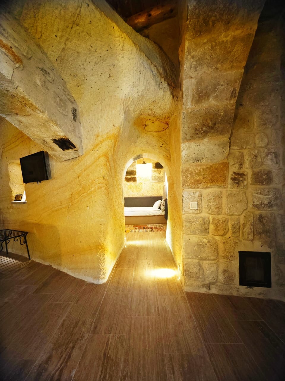 Family Cave Suite | Egyptian cotton sheets, premium bedding, down comforters