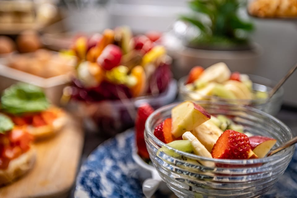 Daily buffet breakfast for a fee