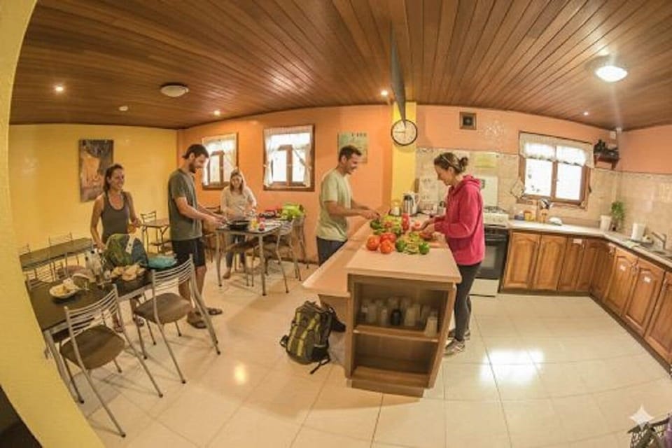 Full-size fridge, oven, toaster, blender