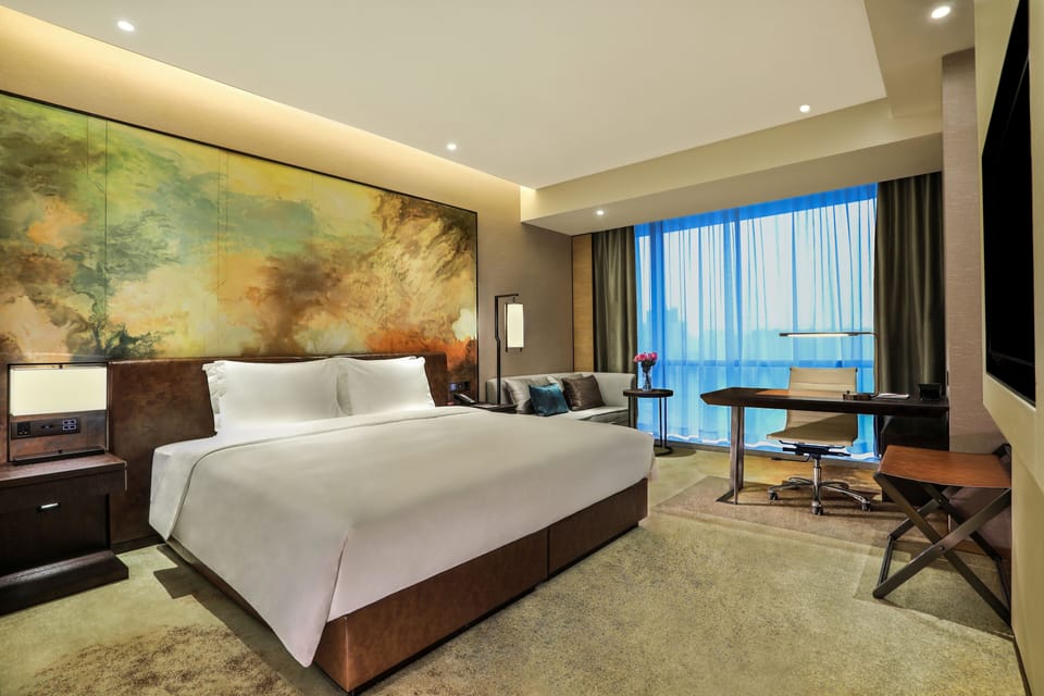 In-room safe, desk, laptop workspace, soundproofing