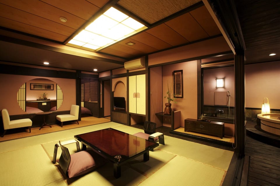 Ocean View Japanese Western Style Executive Room with Open-air Bath | Minibar, in-room safe, free WiFi, bed sheets