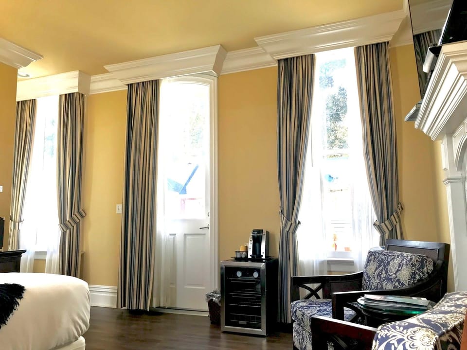 Deluxe King + Balcony | Premium bedding, free WiFi, bed sheets, wheelchair access