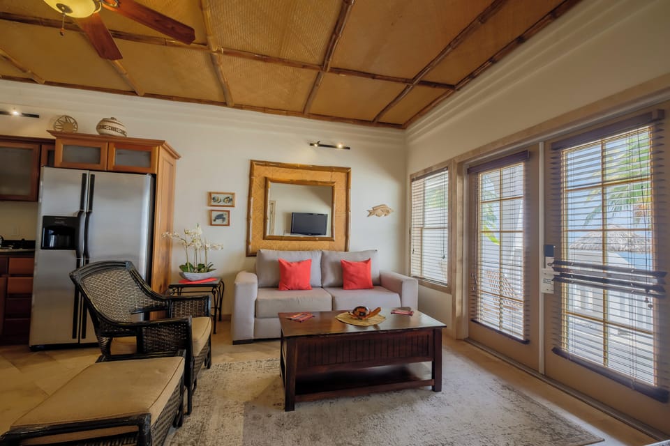 Egyptian cotton sheets, premium bedding, down comforters, pillowtop beds