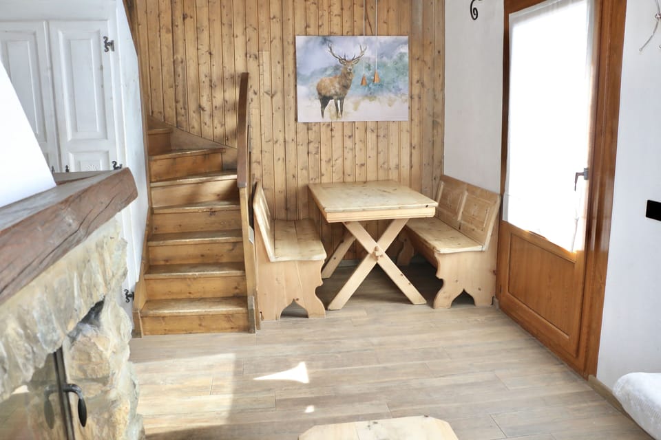 Duplex, 2 Bedrooms | Living area | 34-inch flat-screen TV with satellite channels, TV