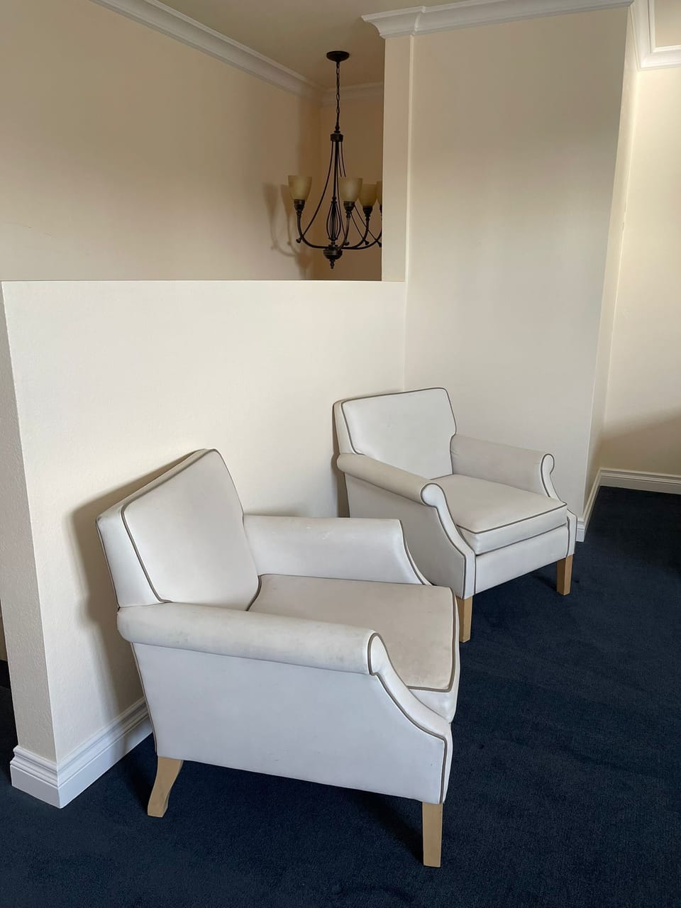 Executive Suite, Multiple Beds | Iron/ironing board, free WiFi, bed sheets, wheelchair access