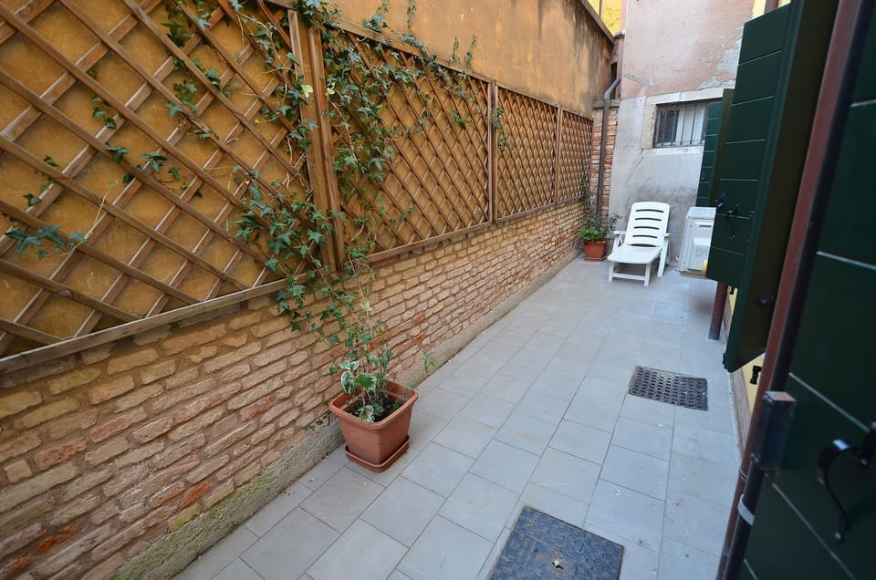Single Room | Terrace/patio