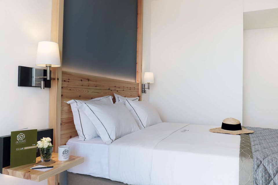 Minibar, in-room safe, soundproofing, free cribs/infant beds