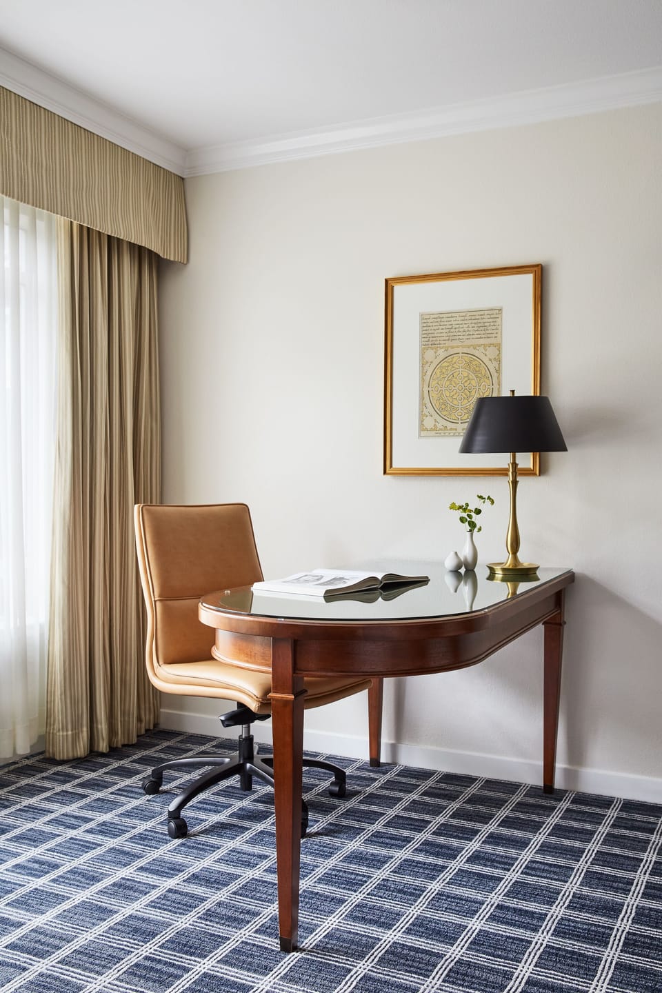 Down comforters, in-room safe, desk, laptop workspace