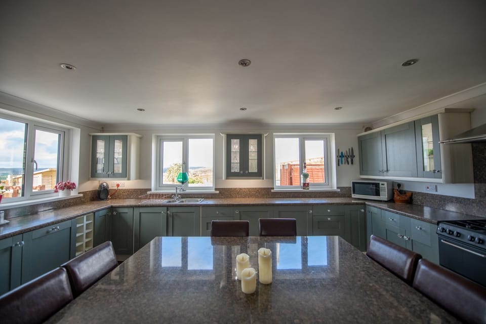 Shared fridge, microwave, electric kettle