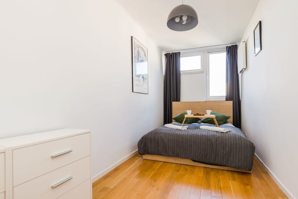 Apartment, 1 Bedroom | 1 bedroom, desk, iron/ironing board, free WiFi