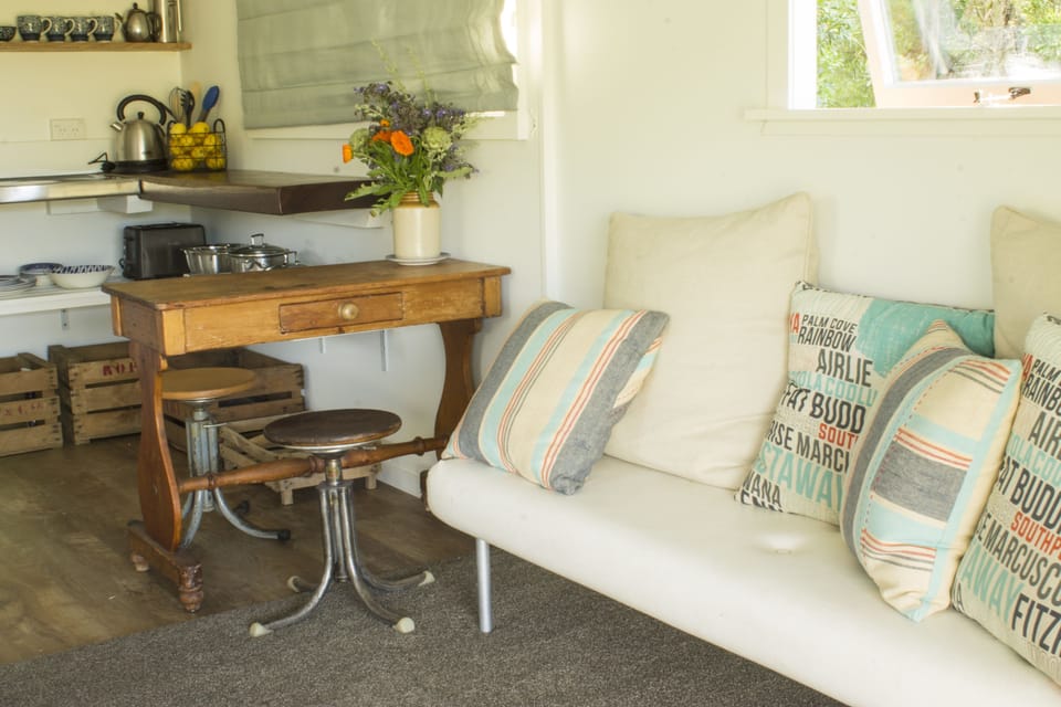 Gorgeous Romantic Countryside Cottage  | Living area