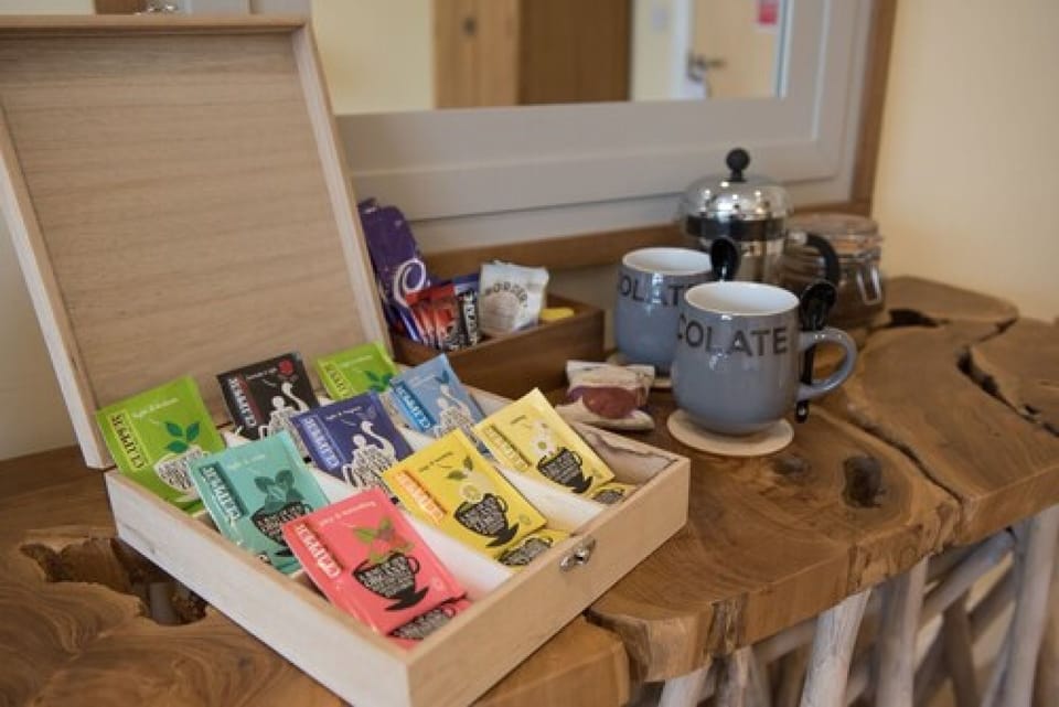 Luxury Room (Hare) | Coffee and/or coffee maker
